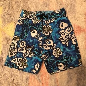 Vintage Quiksilver Floral Hawaiian Design Print Board Shorts